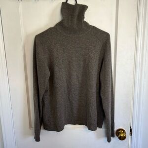 Garnet Hill - Turtleneck Cashmere sweater in Grey - size Xtra Large